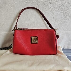 Dooney & Bourke Small Barrel Crossbody lightly used